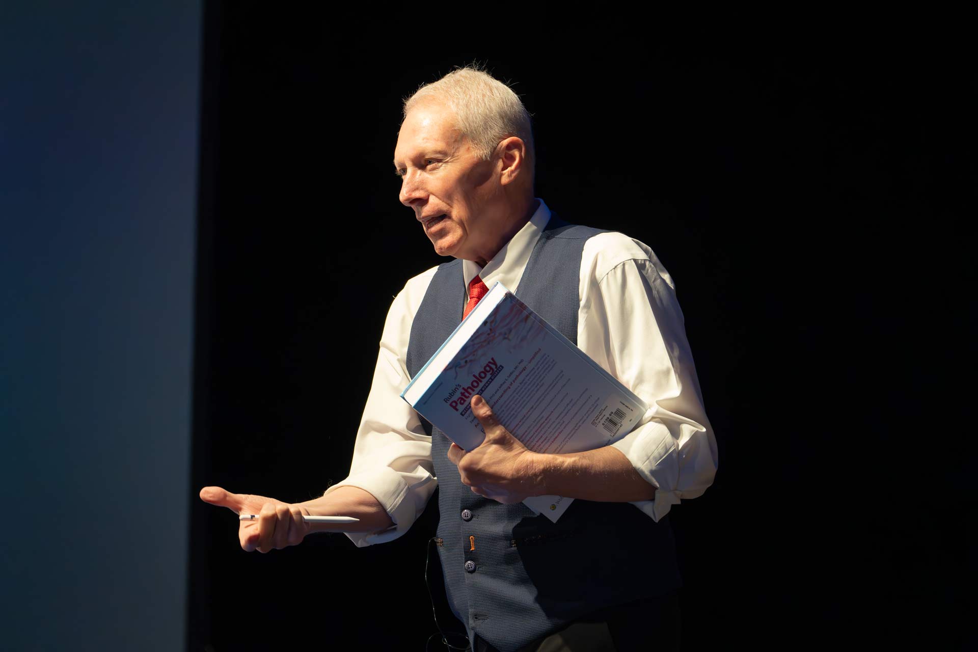 Dr. Dan Murphy - Speaker at the Nexus and WAVE Chiropractic Conferences